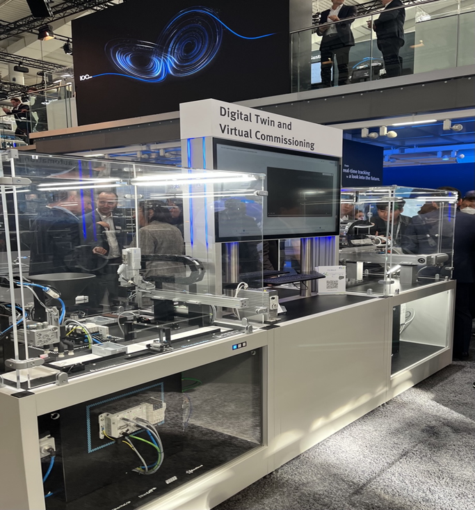 전시회참관기사진