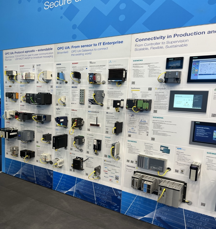 전시회참관기사진